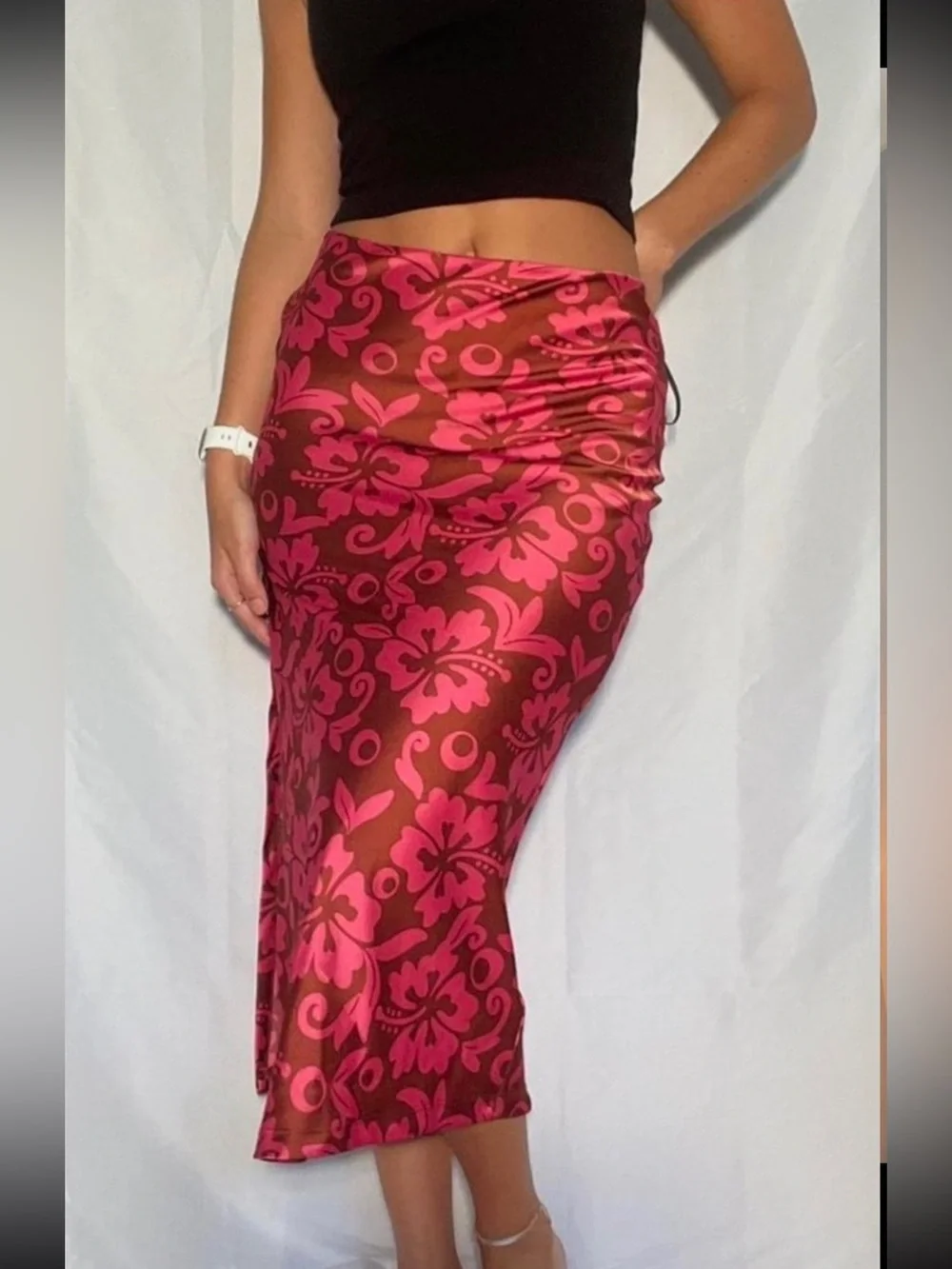 URBAN OUTFITTERS pink Hawaiian floral satin midi skirt